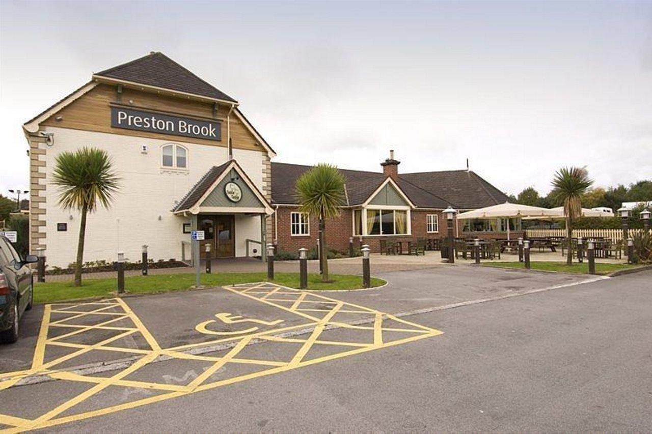 Premier Inn Runcorn Eksteriør bilde