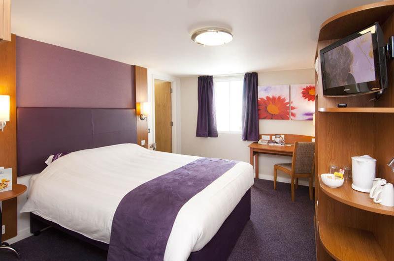 Premier Inn Runcorn Eksteriør bilde